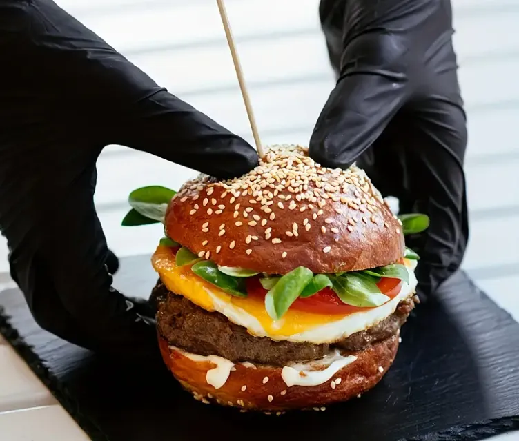 Nitril hamburger